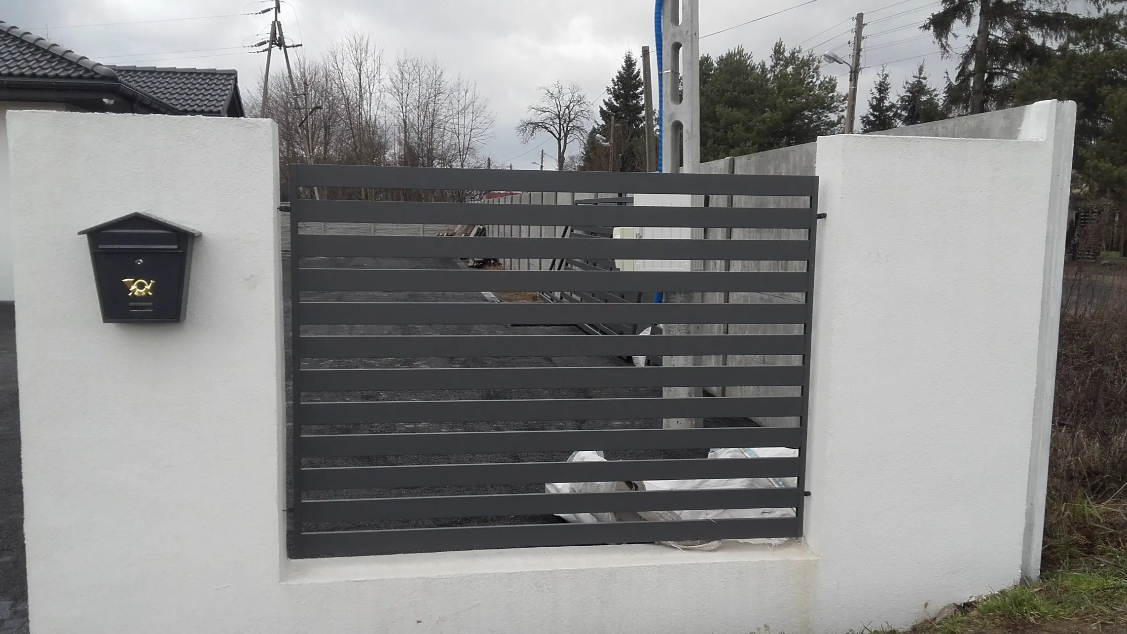 zdjęcie ogrodzenia z bloczków