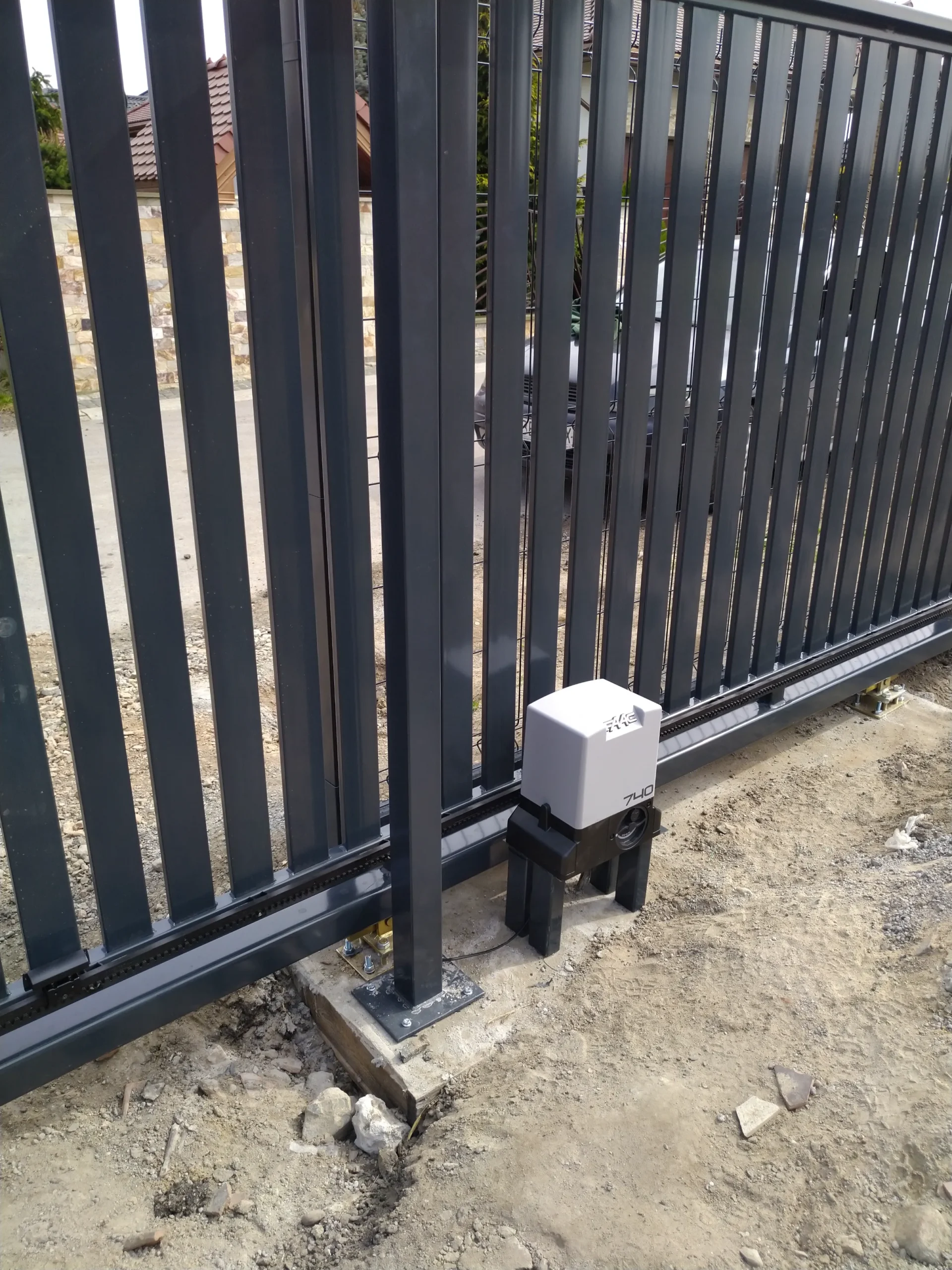 zdjęcie - napęd do bramy